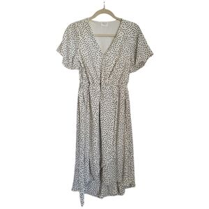 Sienna Sky Dress Womens M Medium White Black Polka Dot Short Sleeve V-Neck